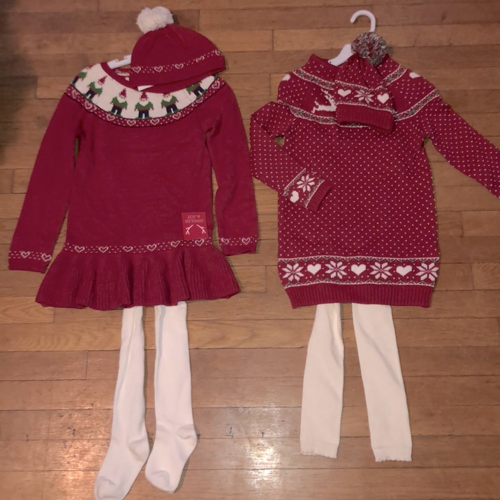Girls Christmas sets w/matching hats! 🎄 👧